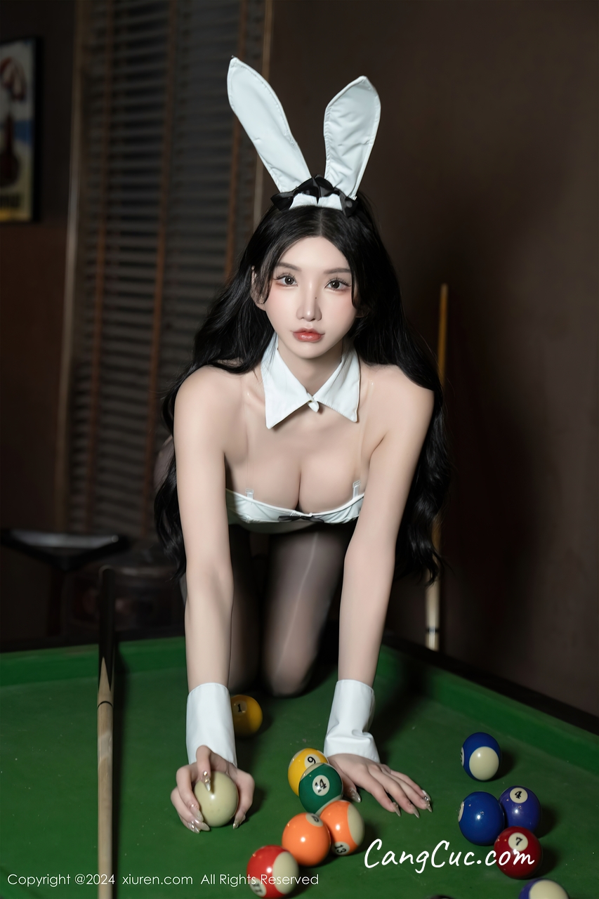 XIUREN No.8318 Zhou Yuxi (周于希Sally)